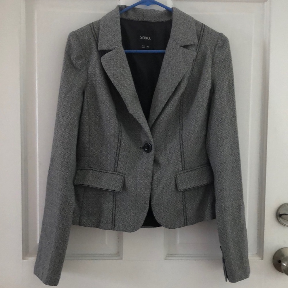 XOXO gray blazer size M